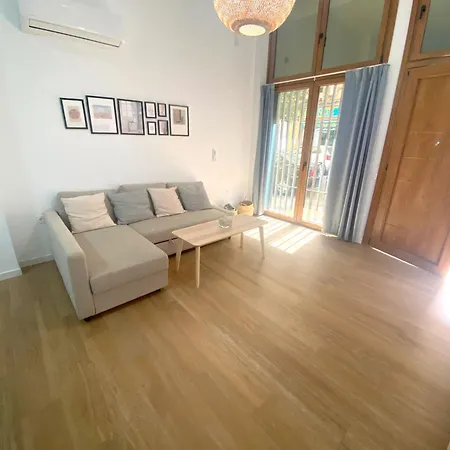 La Victoria 1 Apartment